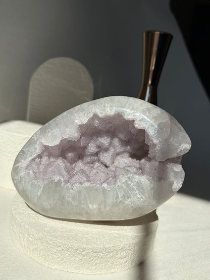 Lilac Pastel Rainbow Amethyst Quartz Druzy Geode