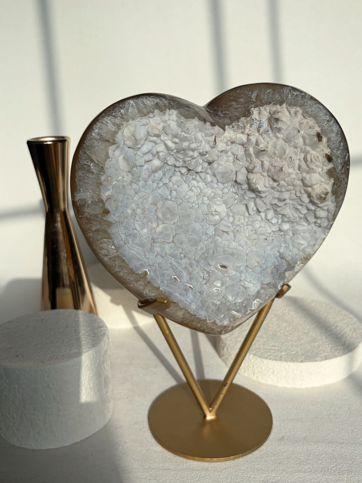 Microfine Sugar Druzy Baby Blue Gradient Agate Druzy Heart Shape Crystal Carving / Statement Piece Crystal