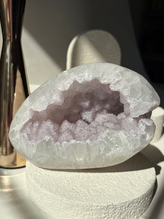 Lilac Pastel Rainbow Amethyst Quartz Druzy Geode