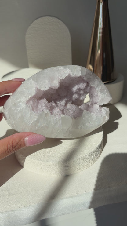 Lilac Pastel Rainbow Amethyst Quartz Druzy Geode